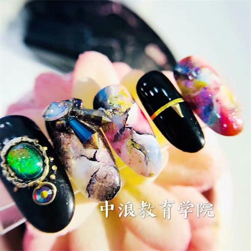 無(wú)錫中浪職業(yè)培訓學(xué)校簡(jiǎn)章 無(wú)錫中浪職業(yè)培訓學(xué)校簡(jiǎn)章