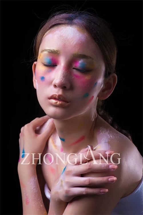 無(wú)錫中浪職業(yè)培訓學(xué)校有哪些化妝類(lèi)班級? 無(wú)錫中浪職業(yè)培訓學(xué)校有哪些化妝類(lèi)班級?