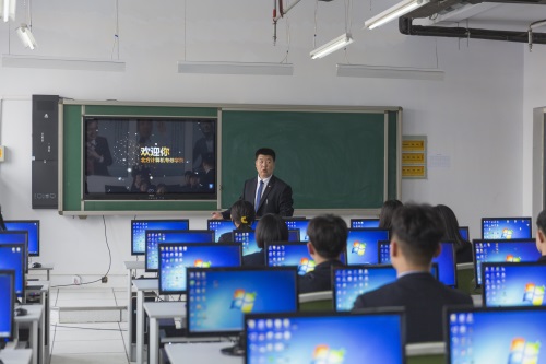 邯鄲學(xué)無(wú)人機應用技術(shù)專(zhuān)業(yè)哪個(gè)學(xué)校好? 邯鄲學(xué)無(wú)人機應用技術(shù)專(zhuān)業(yè)哪個(gè)學(xué)校好?