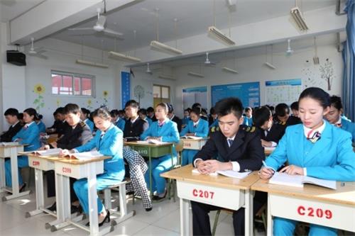 中國民航管理干部學(xué)院學(xué)生就業(yè)前景怎么樣? 中國民航管理干部學(xué)院學(xué)生就業(yè)前景怎么樣?