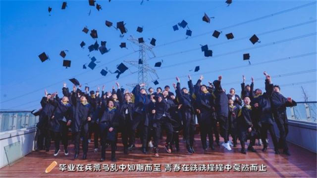 新青年學(xué)互聯(lián)網(wǎng)新技術(shù)創(chuàng )造新時(shí)代 新青年學(xué)互聯(lián)網(wǎng)新技術(shù)創(chuàng )造新時(shí)代