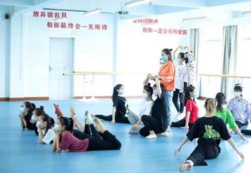 üg(sh)(zhun)ތW(xu)ԺMӰҕW(xu)Ժ(jin)